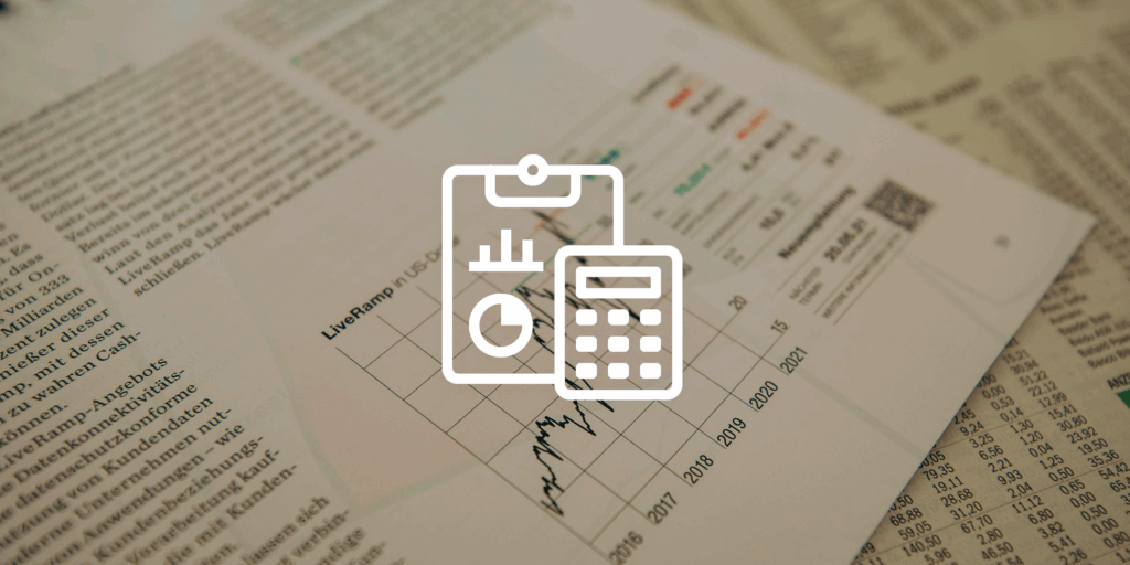 Clipboard and calculator to representing auditing, and the importance of vigilance when exposing and mitigating the risk ofcorporate fraud.